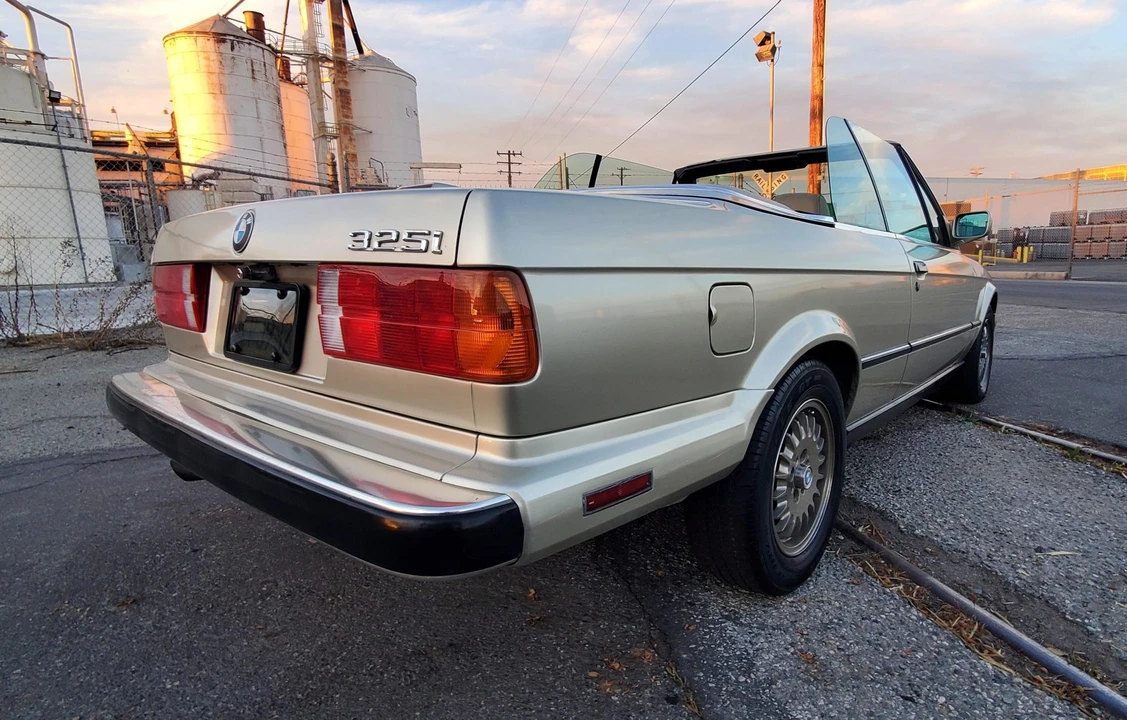 1987 BMW E30 3 Series - Image 8 of 31