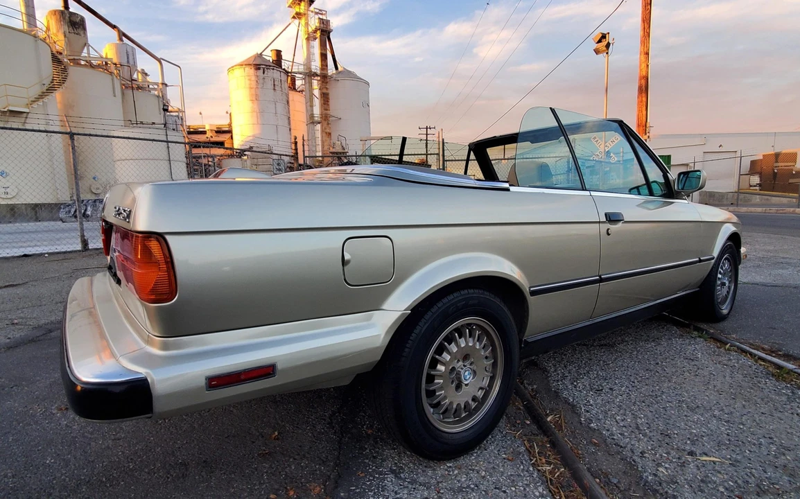 1987 BMW E30 3 Series - Image 7 of 31