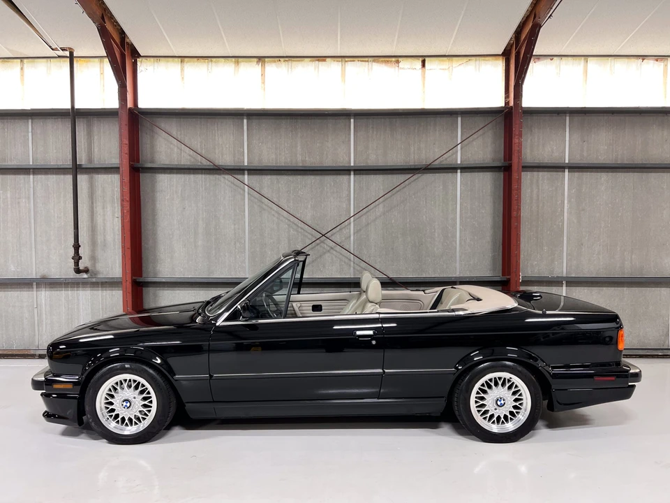 1987 BMW E30 3 Series - Image 13 of 31