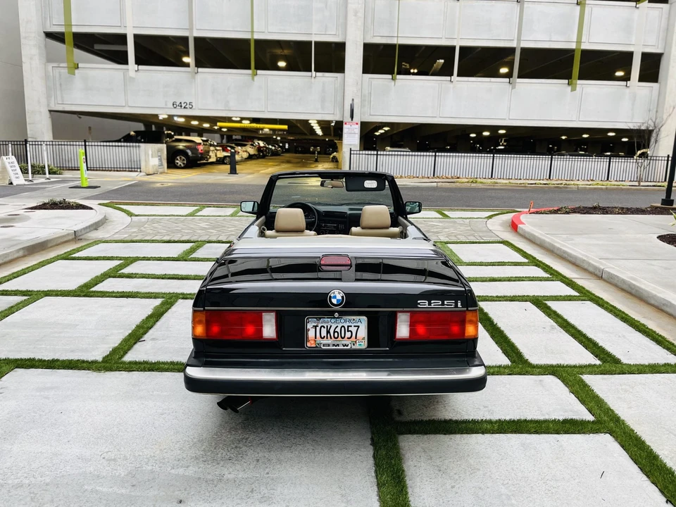 1987 BMW E30 3 Series - Image 13 of 31