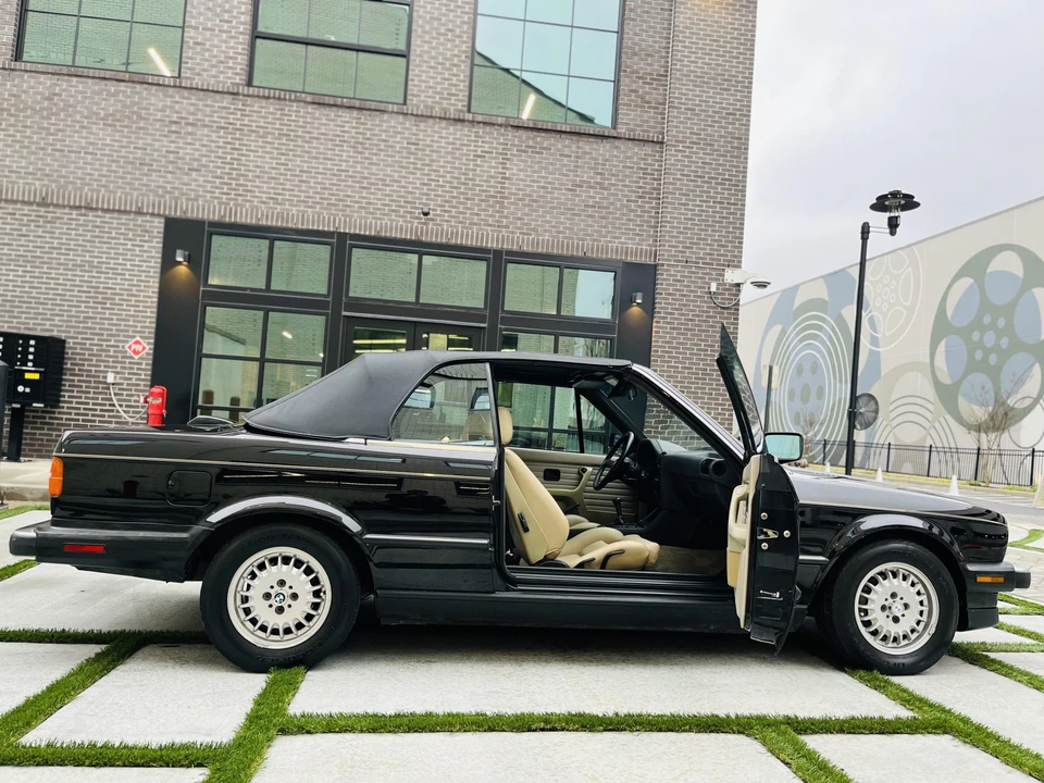 1987 BMW E30 3 Series - Image 16 of 31