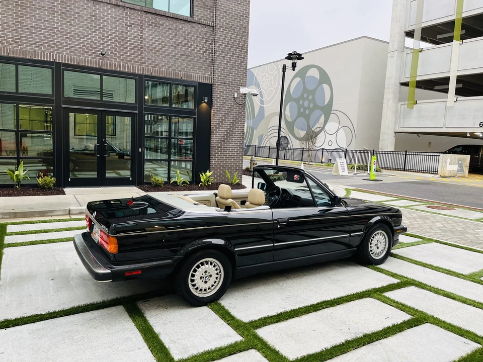 1987 BMW E30 3 Series - Image 12 of 31