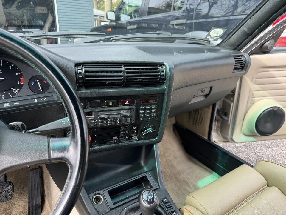 1987 BMW E30 3 Series - Image 25 of 31