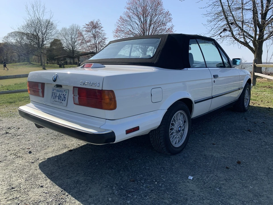 1987 BMW E30 3 Series - Image 25 of 31