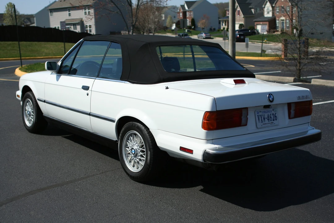 1987 BMW E30 3 Series - Image 7 of 31
