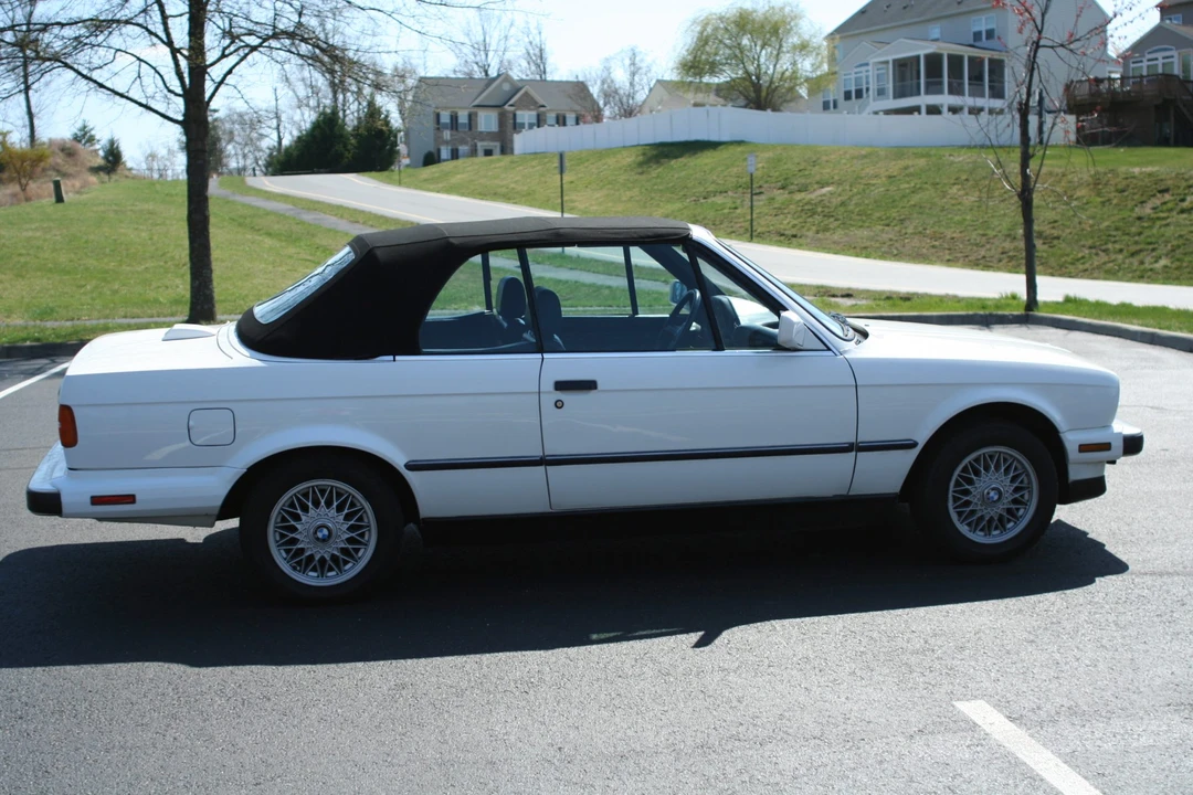 1987 BMW E30 3 Series - Image 29 of 31