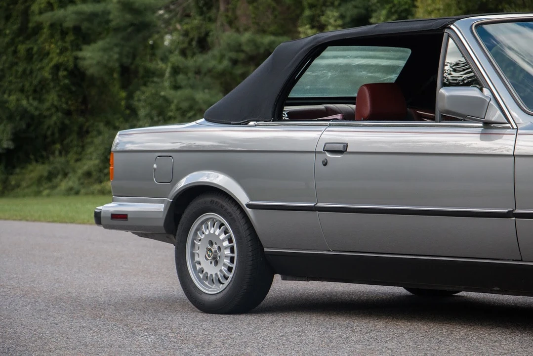 1987 BMW E30 3 Series - Image 29 of 31