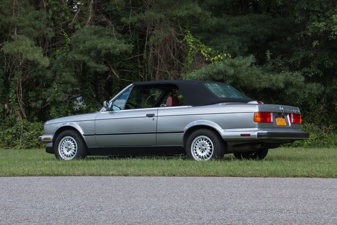 1987 BMW E30 3 Series - Image 19 of 31