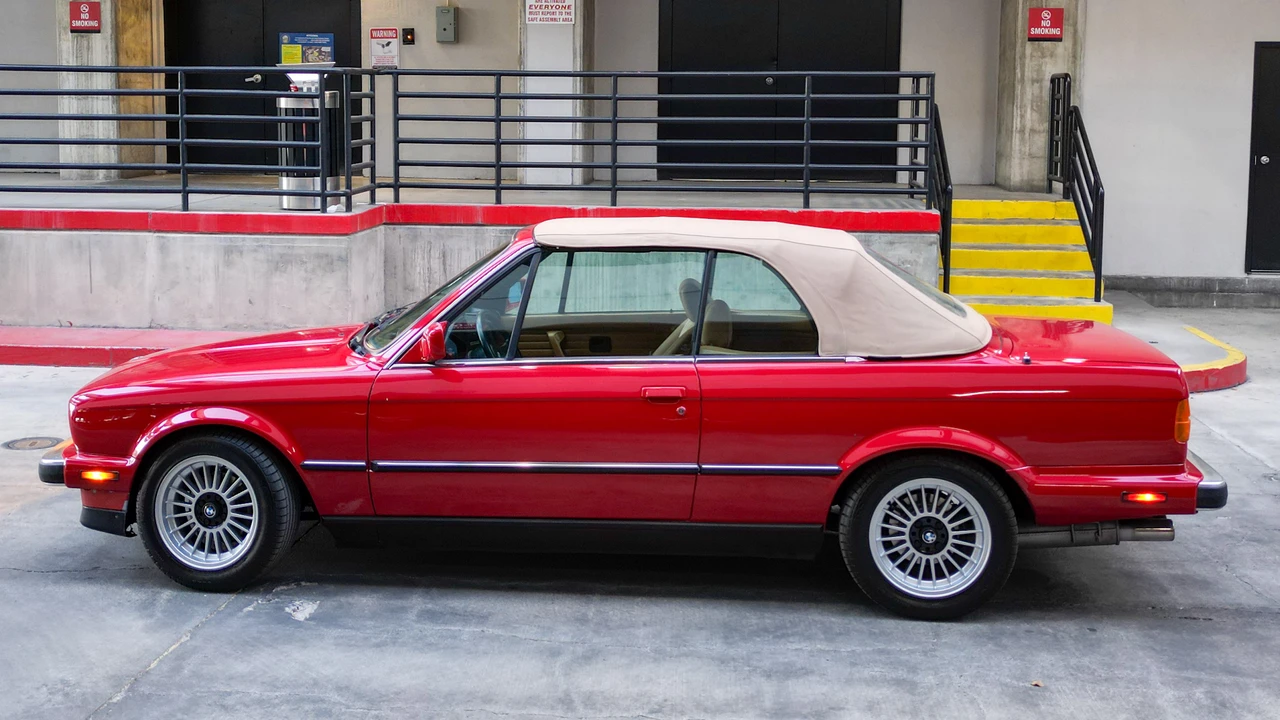 1987 BMW E30 3 Series - Image 18 of 31