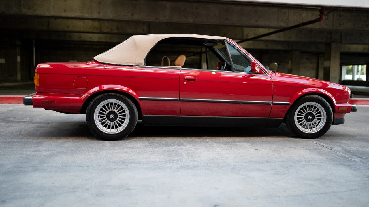 1987 BMW E30 3 Series - Image 13 of 31