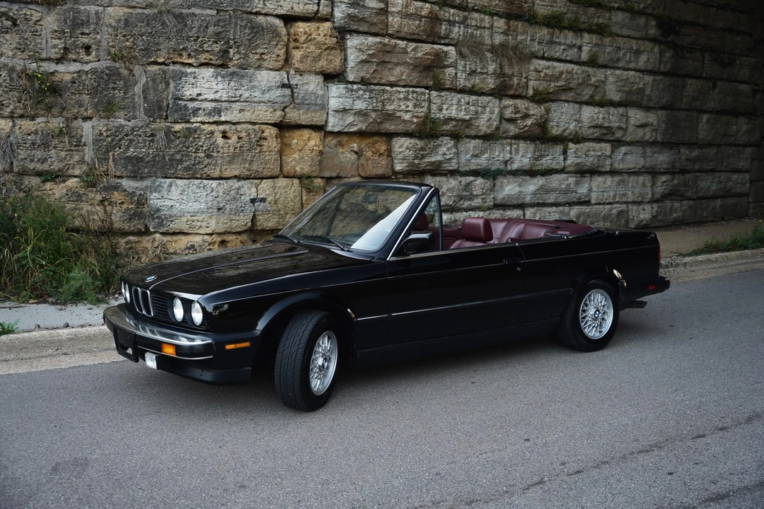 1987 BMW E30 3 Series - Image 29 of 31