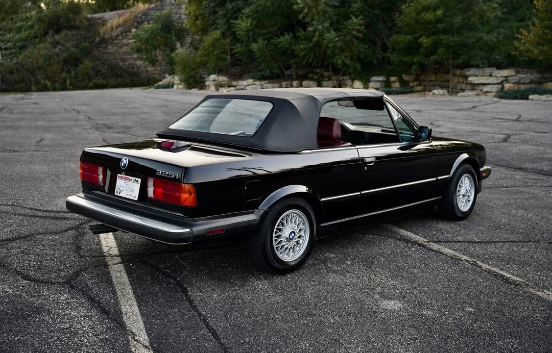 1987 BMW E30 3 Series - Image 16 of 31