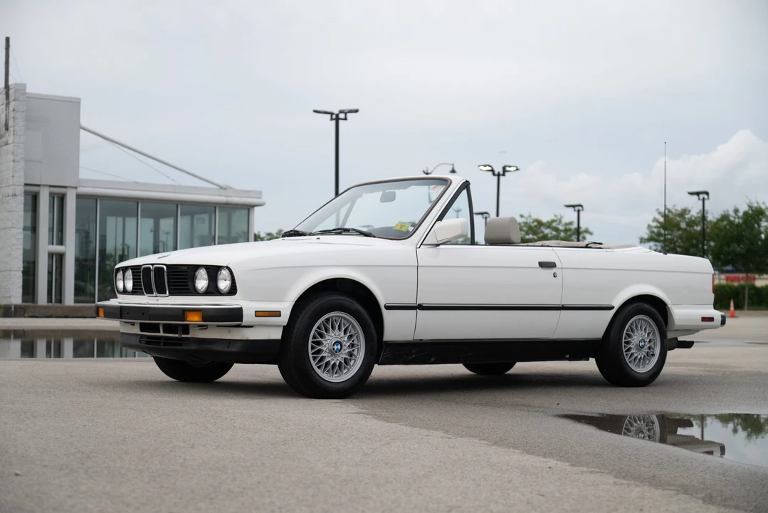 1987 BMW E30 3 Series - Image 2 of 31