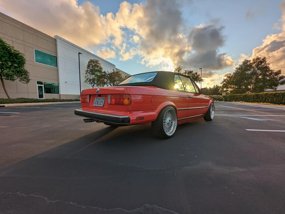 1987 BMW E30 3 Series - Image 10 of 17
