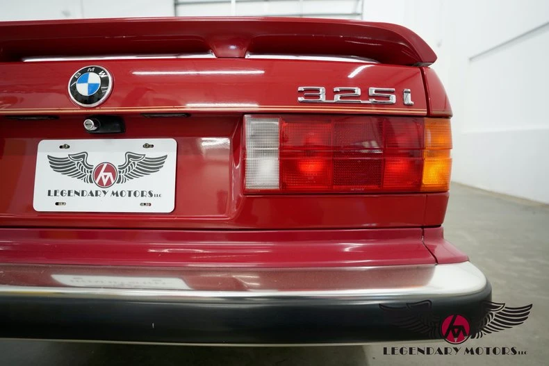 1987 BMW E30 3 Series - Image 21 of 31