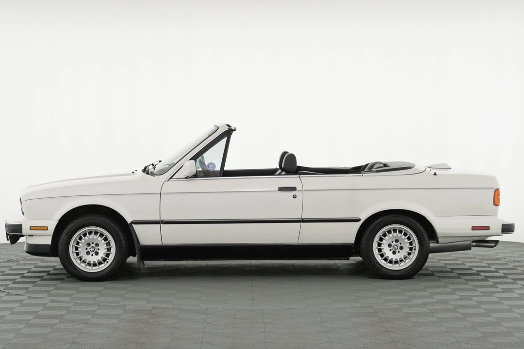1987 BMW E30 3 Series - Image 12 of 31