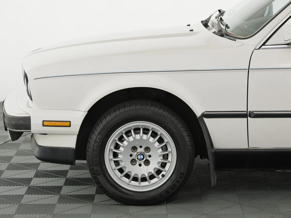 1987 BMW E30 3 Series - Image 16 of 31