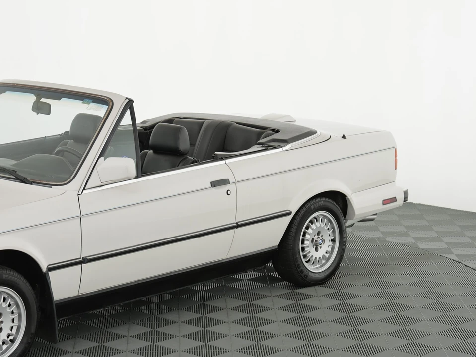 1987 BMW E30 3 Series - Image 15 of 31