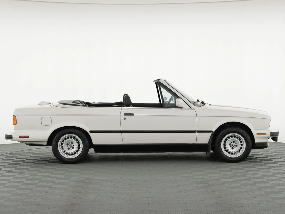 1987 BMW E30 3 Series - Image 7 of 31