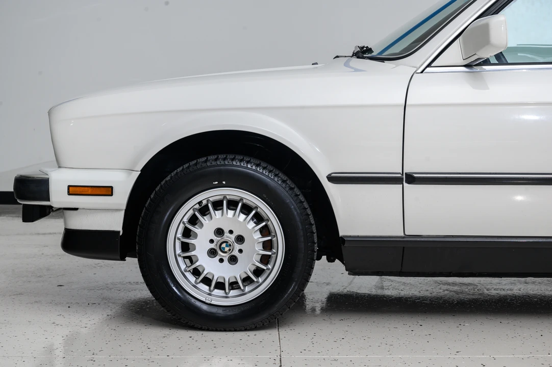 1987 BMW E30 3 Series - Image 25 of 31