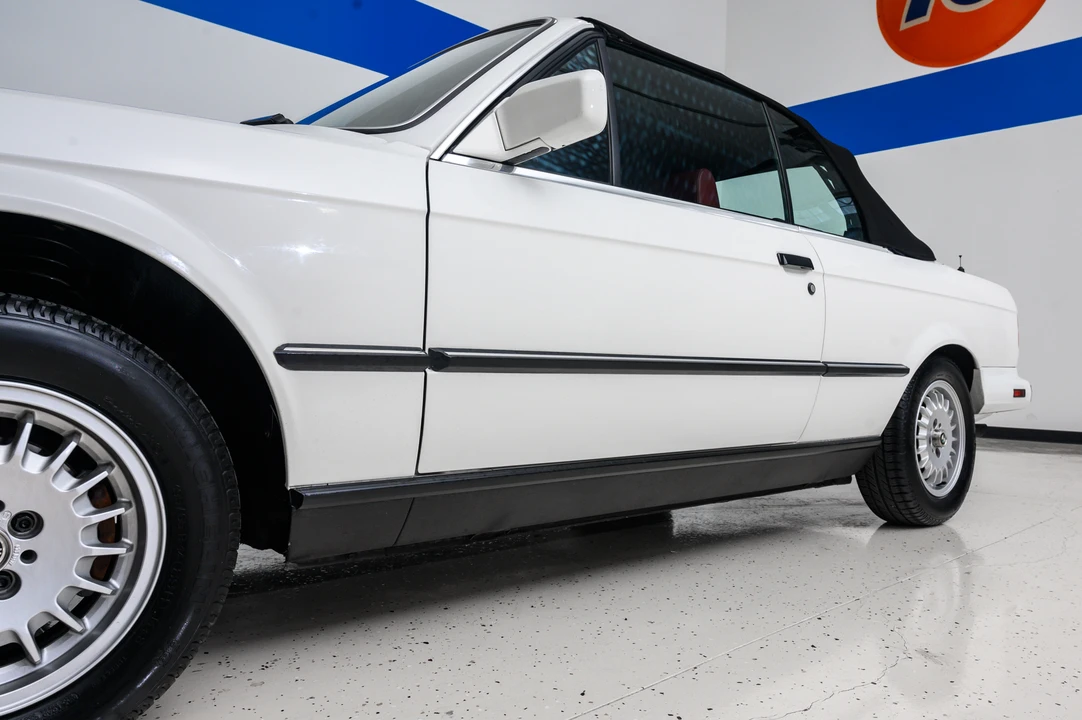 1987 BMW E30 3 Series - Image 30 of 31