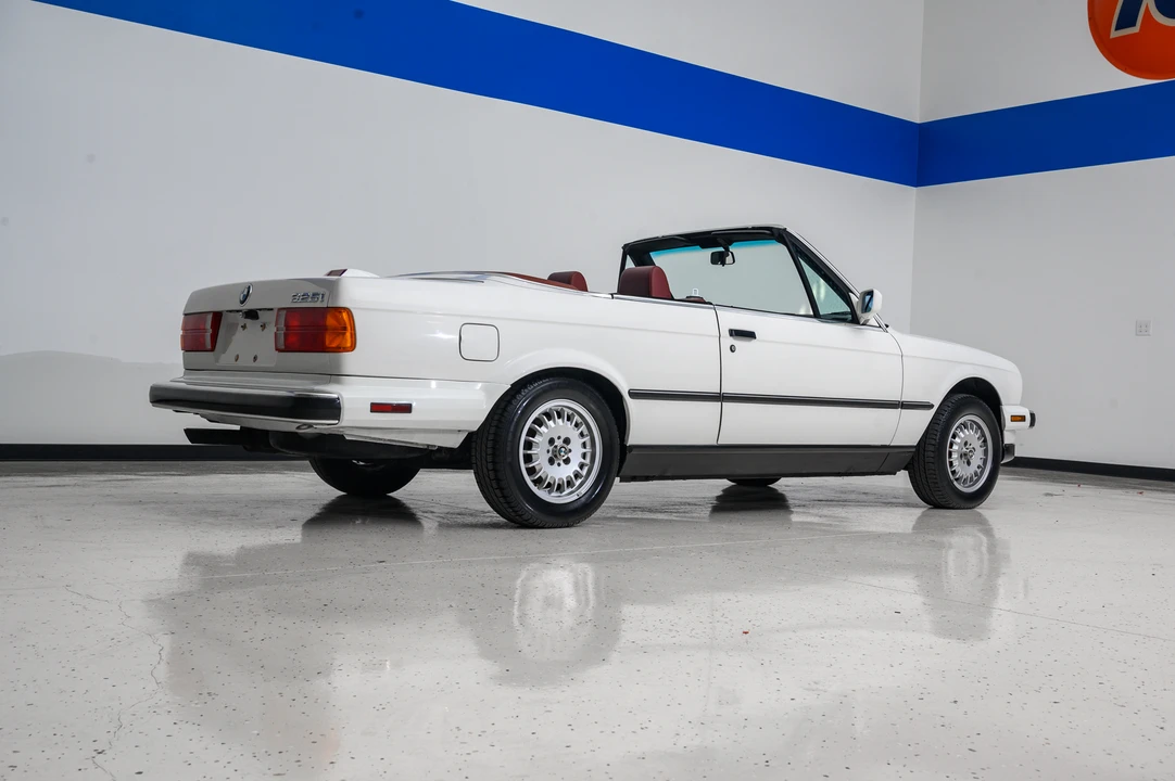 1987 BMW E30 3 Series - Image 8 of 31