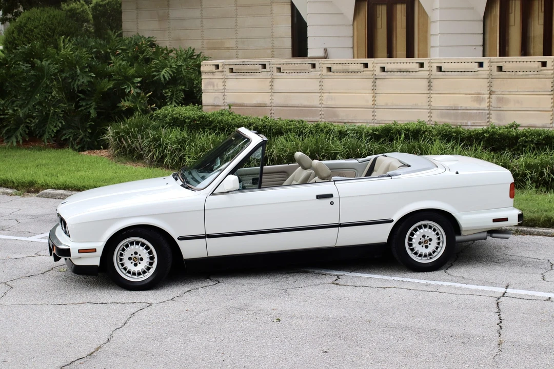 1987 BMW E30 3 Series - Image 13 of 31