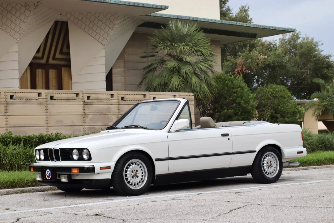 1987 BMW E30 3 Series - Image 7 of 31