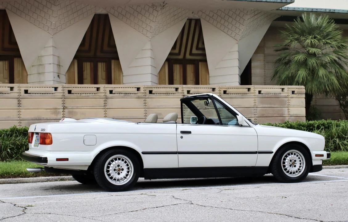 1987 BMW E30 3 Series - Image 25 of 31