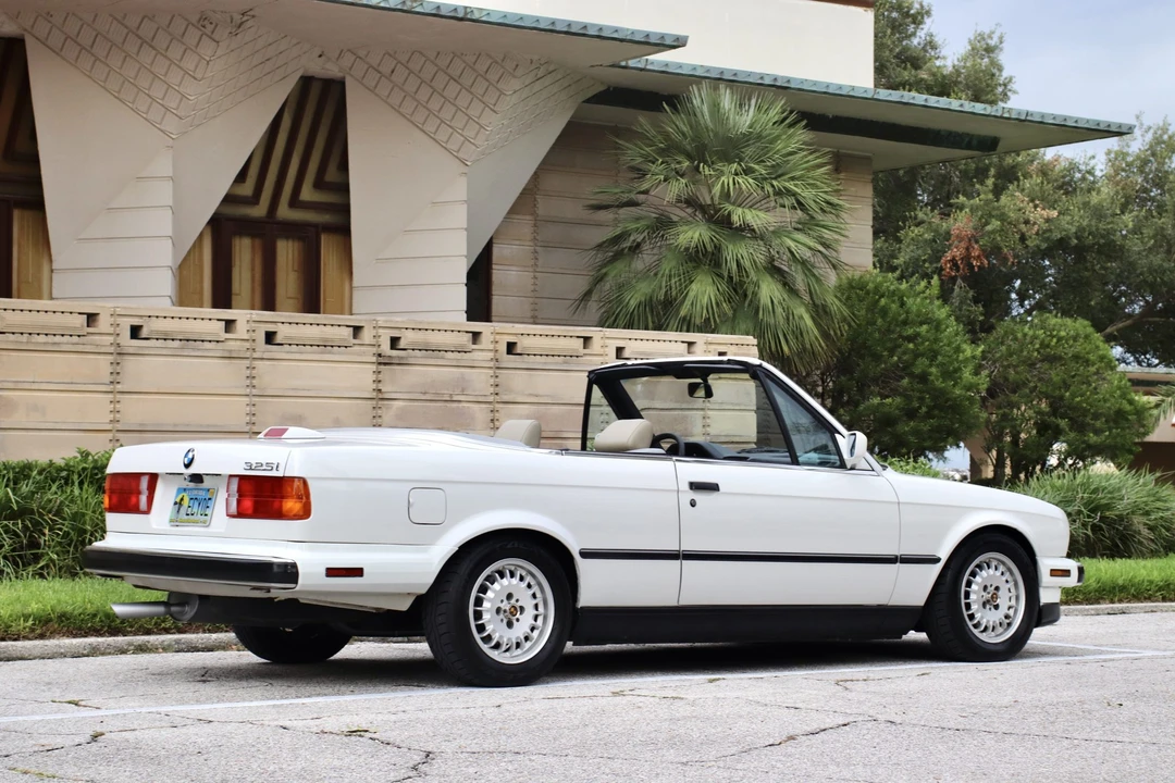 1987 BMW E30 3 Series - Image 22 of 31