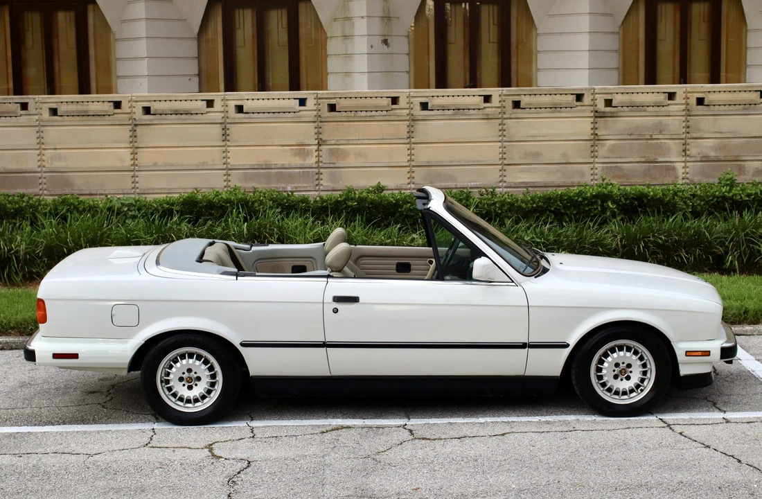 1987 BMW E30 3 Series - Image 29 of 31