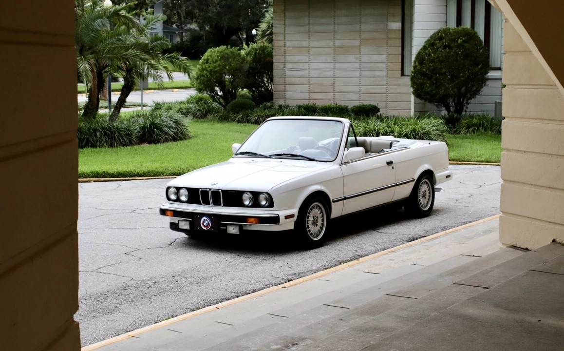 1987 BMW E30 3 Series - Image 3 of 31