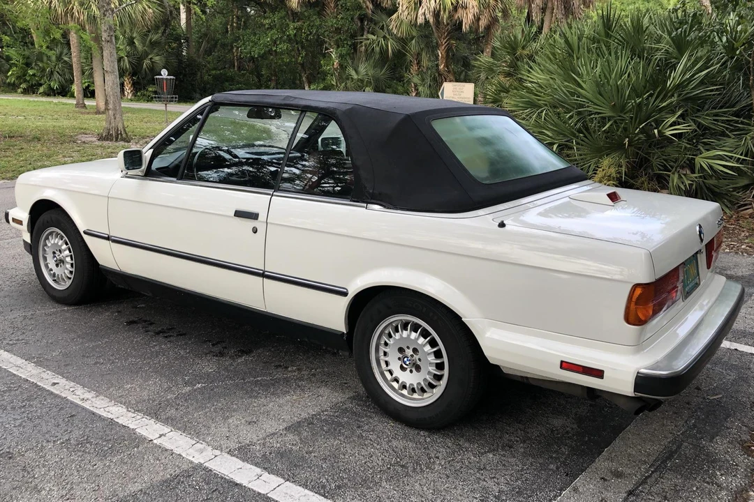 1987 BMW E30 3 Series - Image 17 of 21
