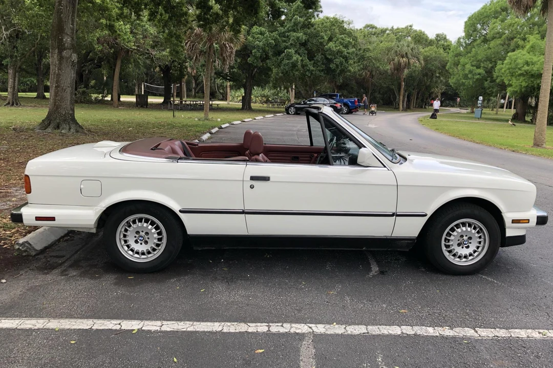1987 BMW E30 3 Series - Image 13 of 21