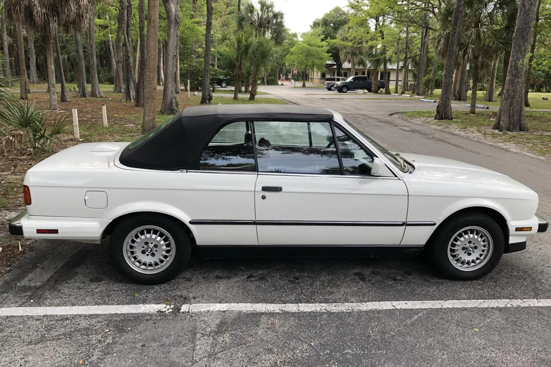 1987 BMW E30 3 Series - Image 20 of 21