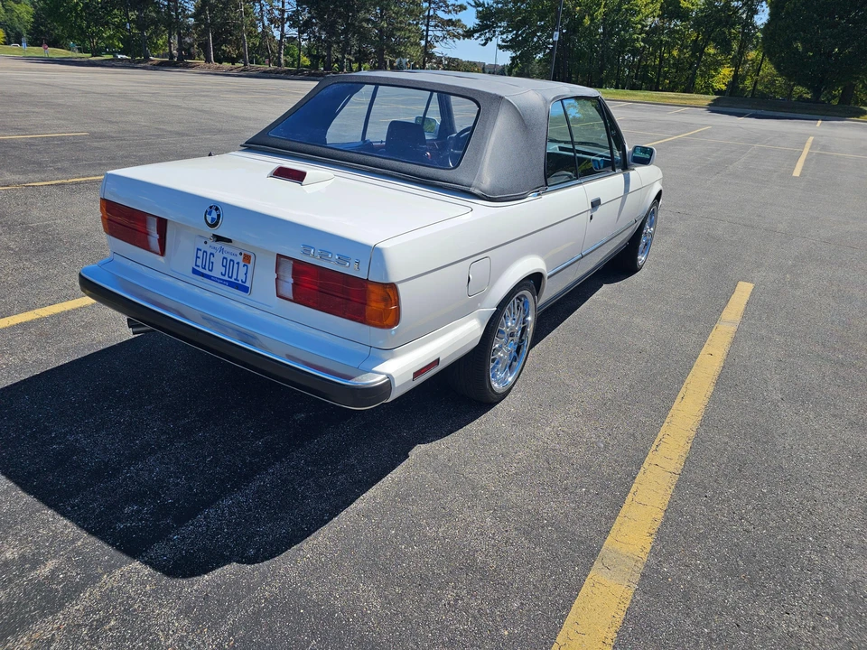 1987 BMW E30 3 Series - Image 26 of 31