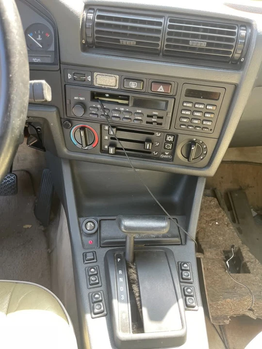 1987 BMW E30 3 Series - Image 12 of 17