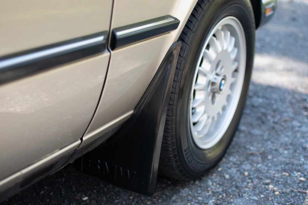 1987 BMW E30 3 Series - Image 29 of 31