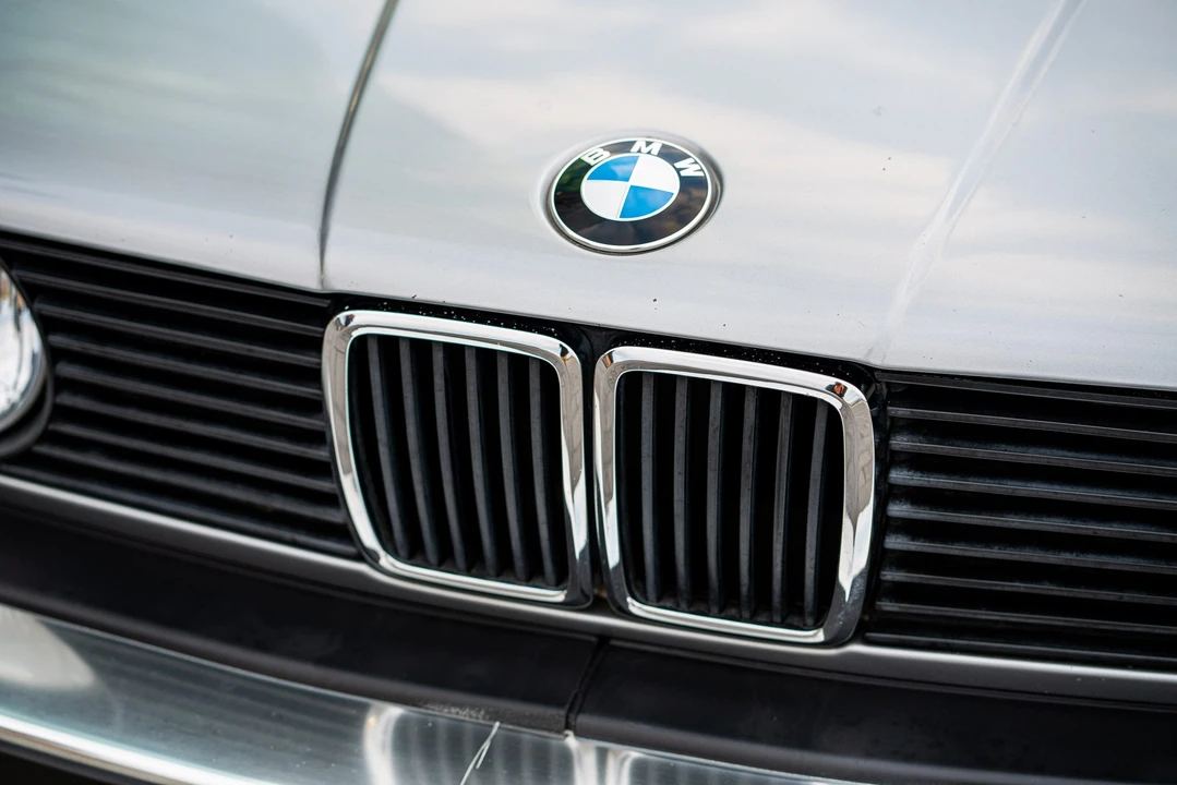 1987 BMW E30 3 Series - Image 13 of 31