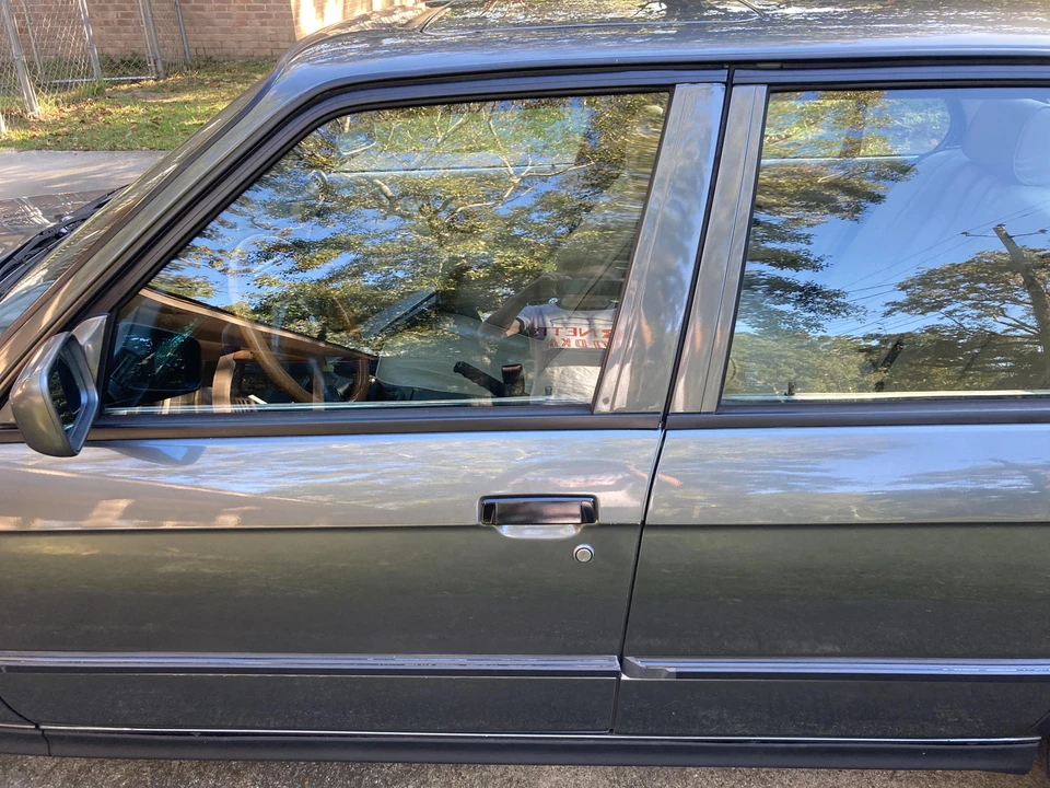 1987 BMW E30 3 Series - Image 22 of 31