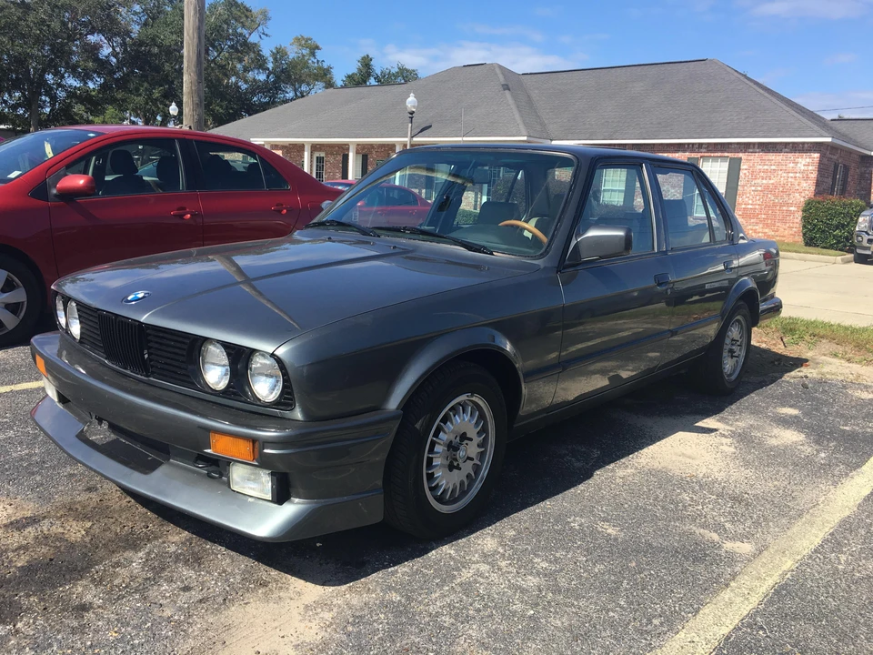1987 BMW E30 3 Series - Image 11 of 31