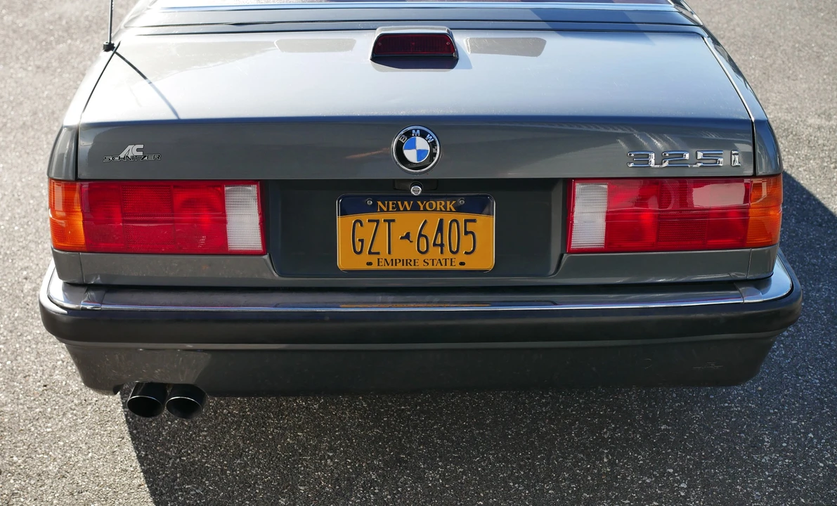 1987 BMW E30 3 Series - Image 21 of 31