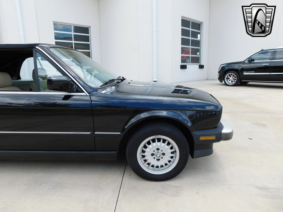1987 BMW E30 3 Series - Image 15 of 21