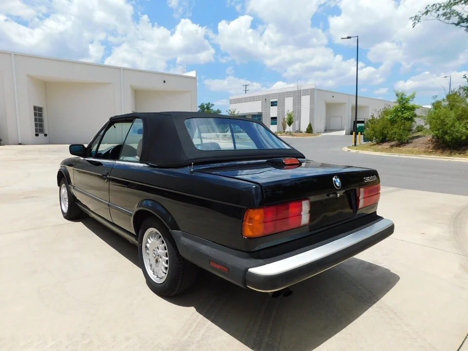 1987 BMW E30 3 Series - Image 10 of 21