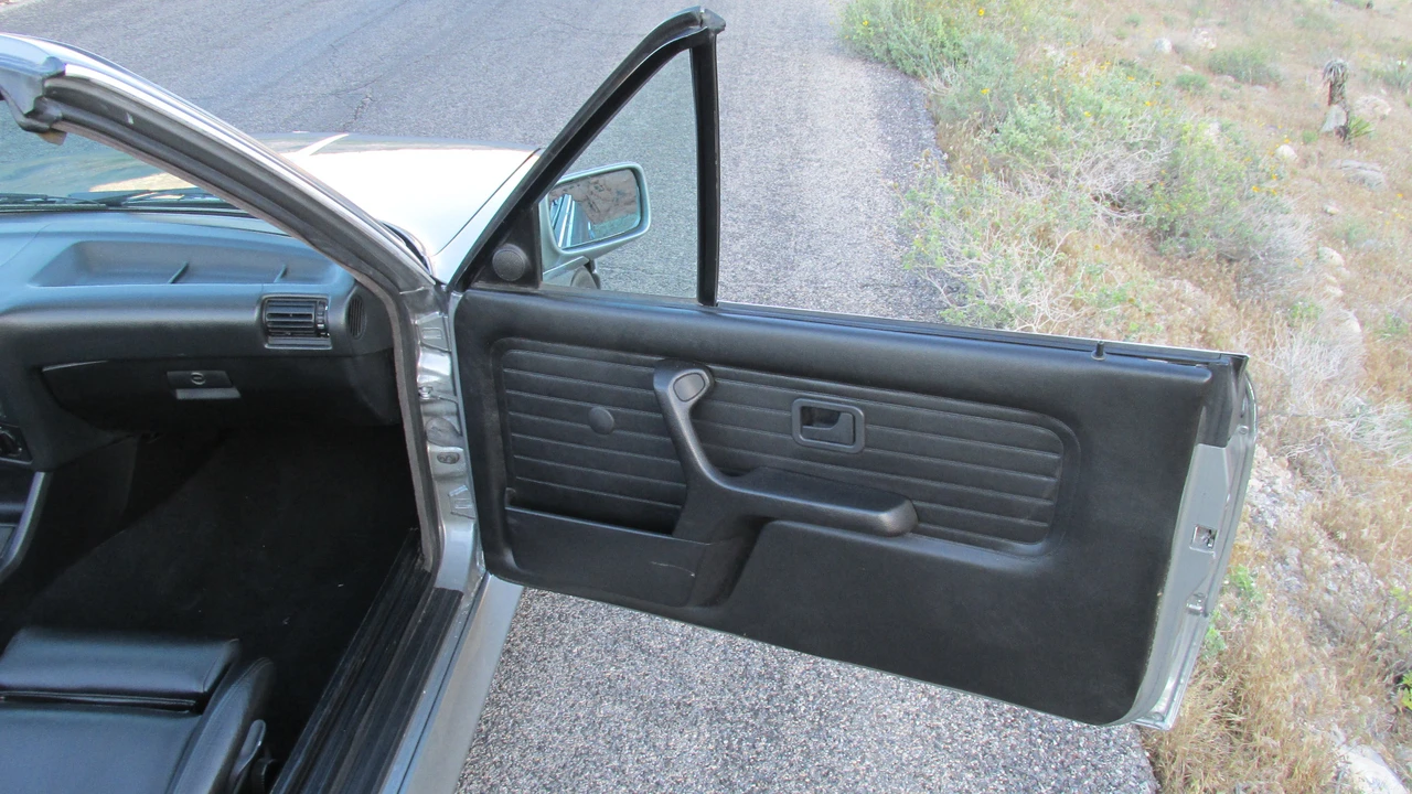 1987 BMW E30 3 Series - Image 28 of 31