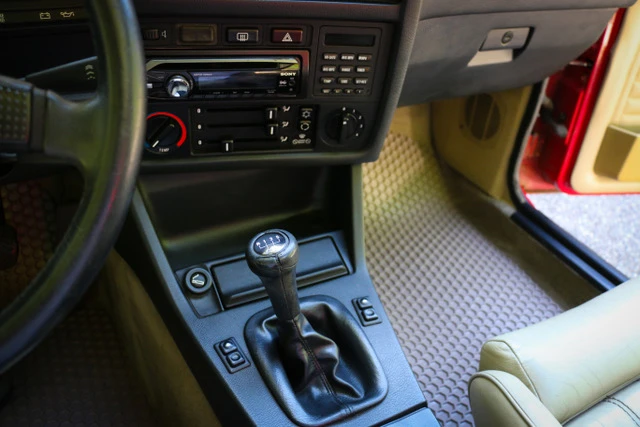 1987 BMW E30 3 Series - Image 29 of 31