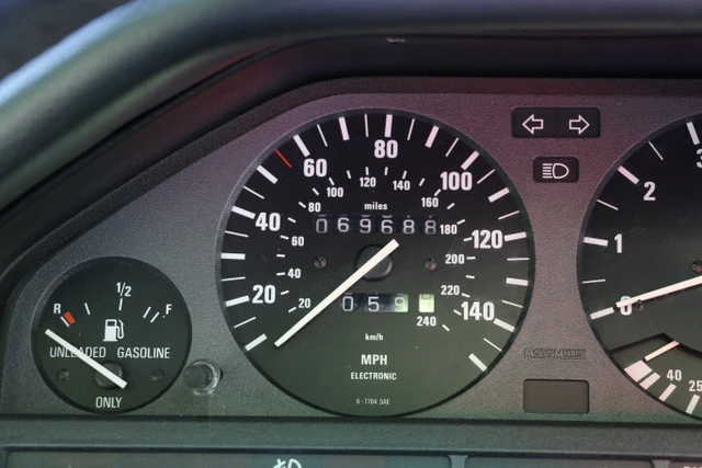 1987 BMW E30 3 Series - Image 28 of 31
