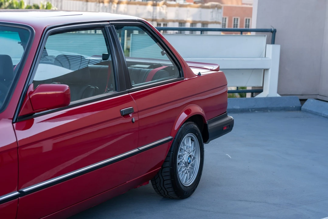 1987 BMW E30 3 Series - Image 12 of 31