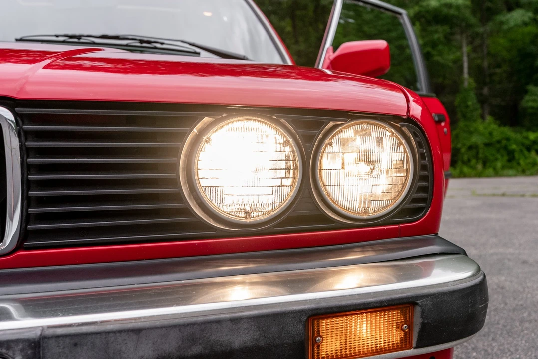 1987 BMW E30 3 Series - Image 20 of 31