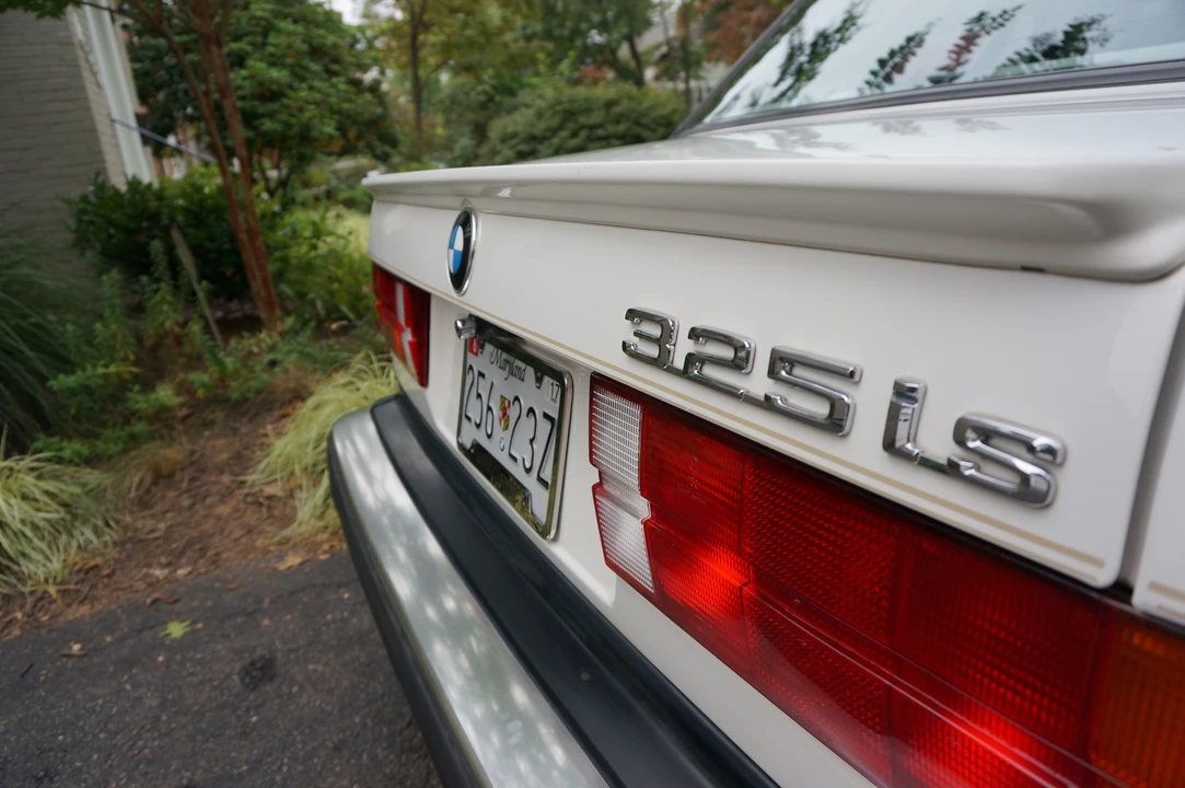 1987 BMW E30 3 Series - Image 24 of 31